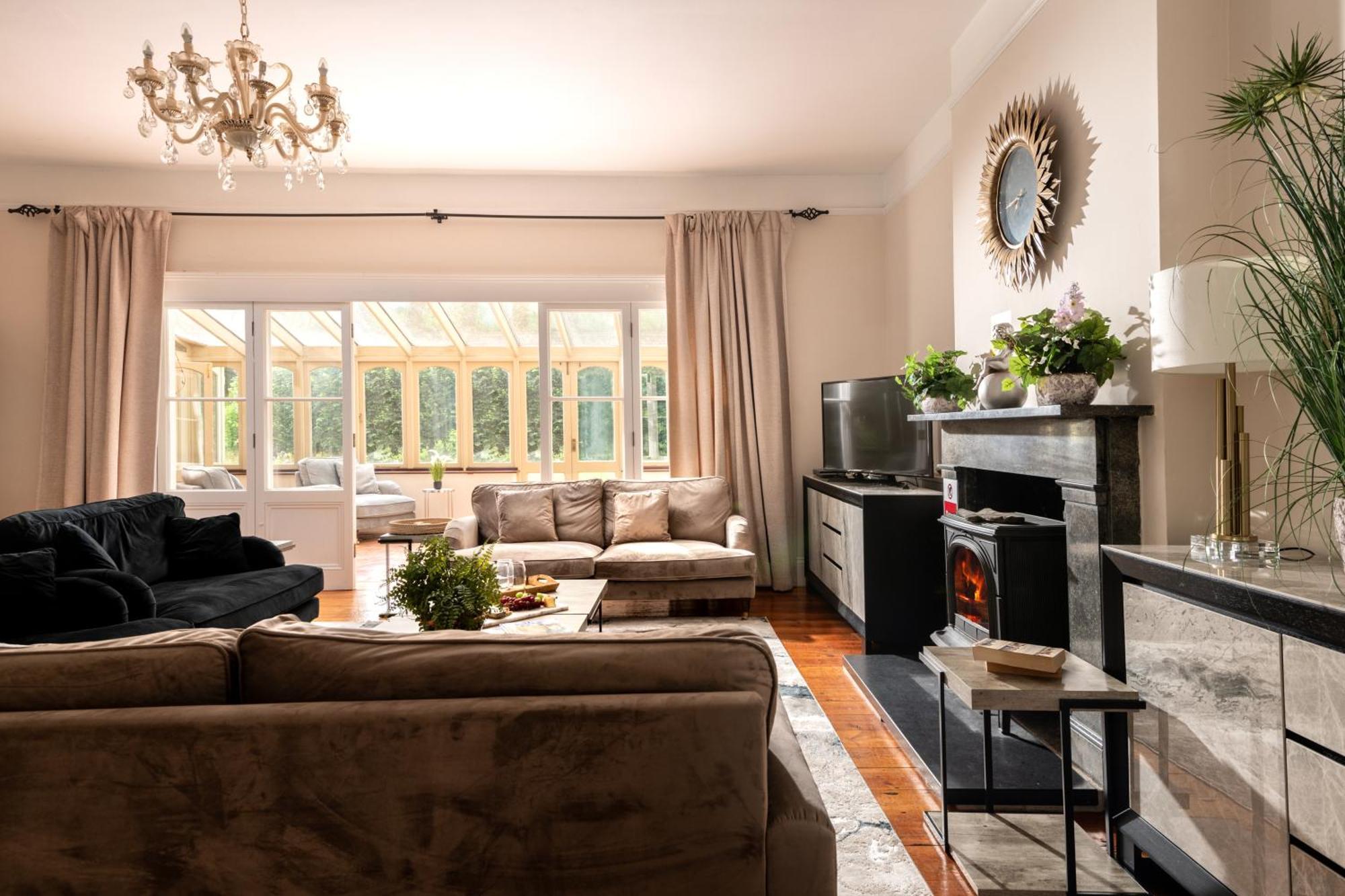 Villa Downwood Vineyard Manor In Idyllic Countryside Blandford Forum Esterno foto