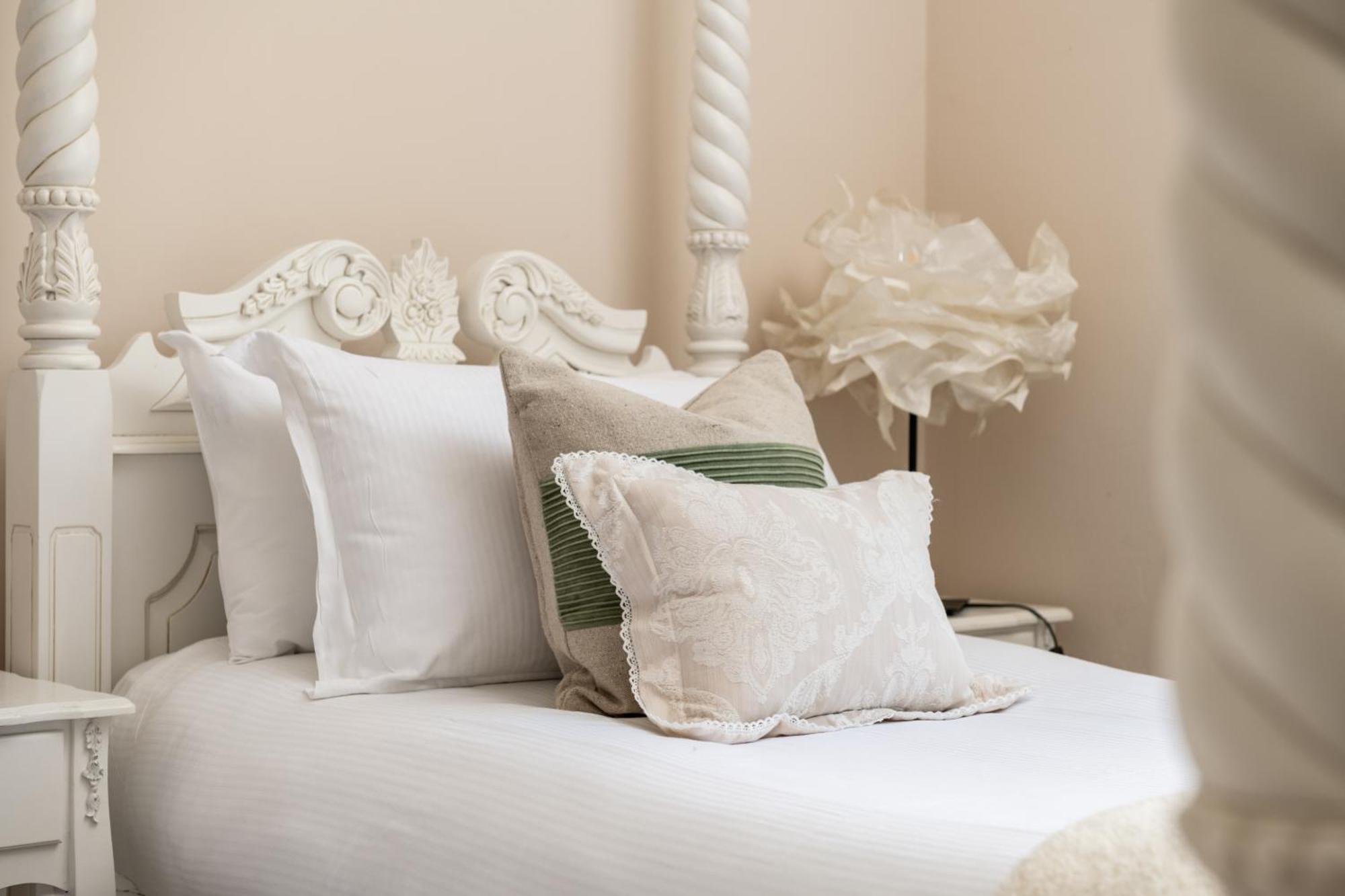 Villa Downwood Vineyard Manor In Idyllic Countryside Blandford Forum Esterno foto