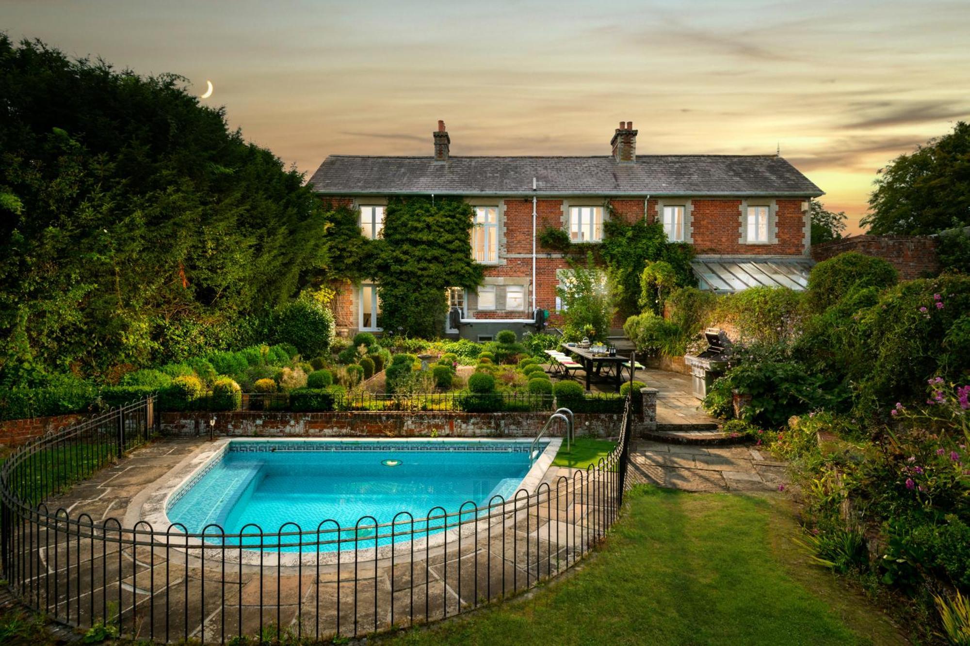 Villa Downwood Vineyard Manor In Idyllic Countryside Blandford Forum Esterno foto